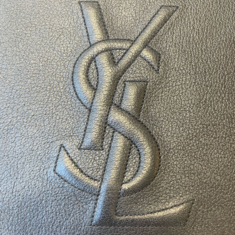Saint Laurent Belle de Jour Black Leather Clutch - Picture 2 of 7